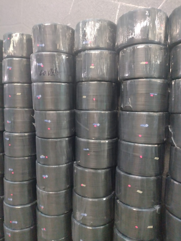 Stock de rollo negro disponible